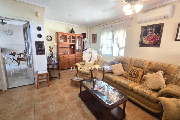 Aus zweiter Hand - Villa -
Torrevieja - Los Balcones - Los Altos del Edén