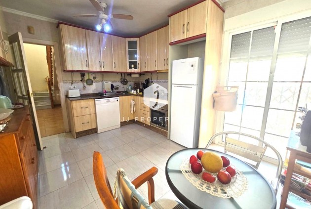 Aus zweiter Hand - Villa -
Torrevieja - Los Balcones - Los Altos del Edén