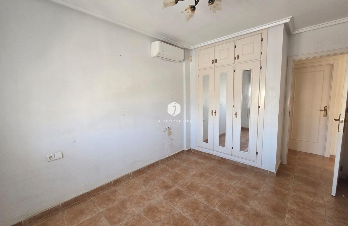 Aus zweiter Hand - Villa -
Torrevieja - Los Balcones - Los Altos del Edén