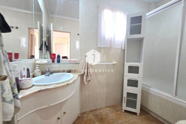 Aus zweiter Hand - Villa -
Torrevieja - Los Balcones - Los Altos del Edén