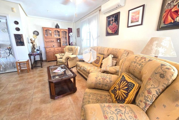 Aus zweiter Hand - Villa -
Torrevieja - Los Balcones - Los Altos del Edén