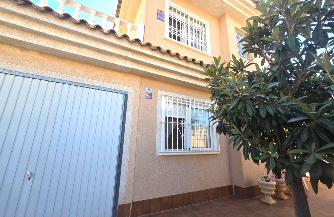 Aus zweiter Hand - Villa -
Torrevieja - Los Balcones - Los Altos del Edén