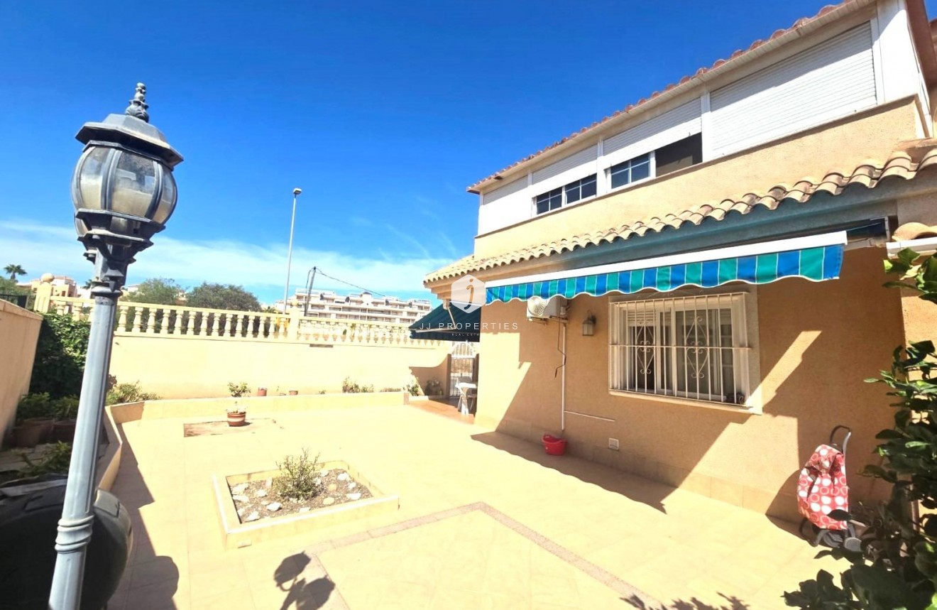 Aus zweiter Hand - Villa -
Torrevieja - Los Balcones - Los Altos del Edén