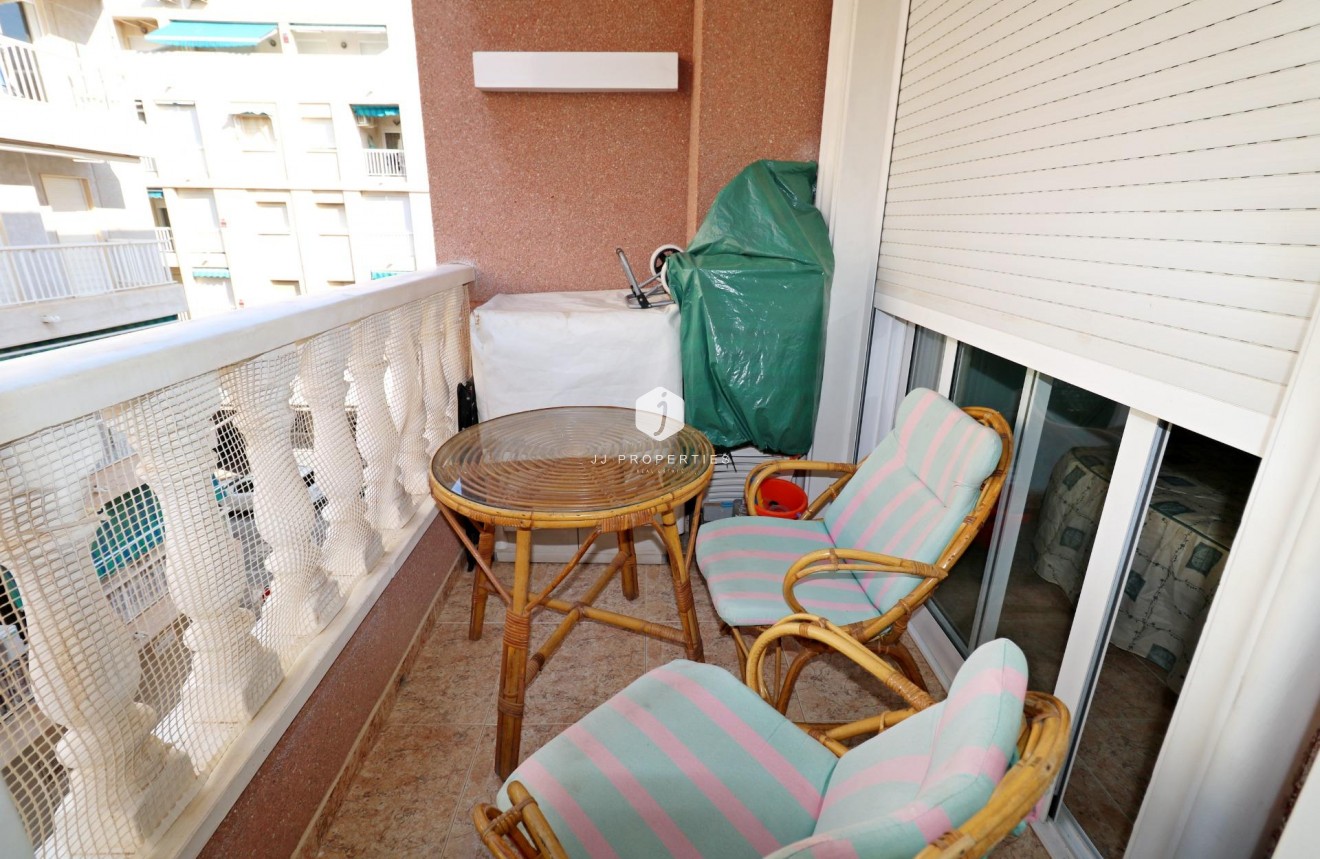 Resale - Apartment / flat -
Torrevieja - Acequion