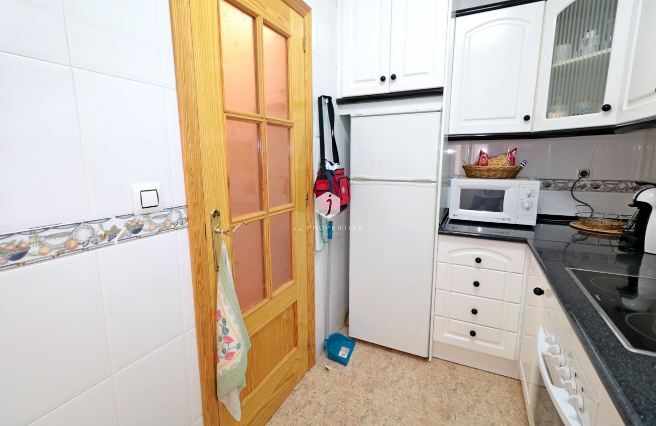 Resale - Apartment / flat -
Torrevieja - Acequion