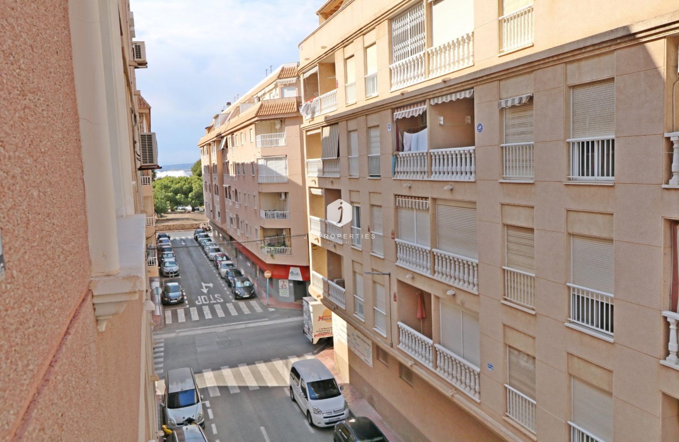 Resale - Apartment / flat -
Torrevieja - Acequion