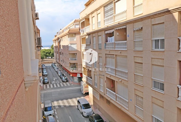 Resale - Apartment / flat -
Torrevieja - Acequion