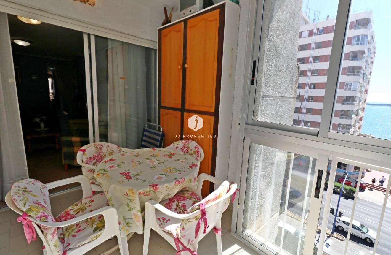 Resale - Apartment / flat -
Torrevieja - Acequion