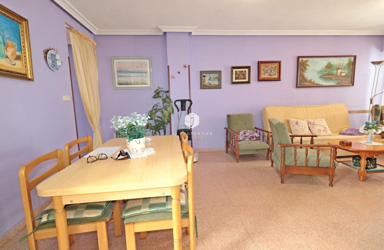 Resale - Apartment / flat -
Torrevieja - Acequion