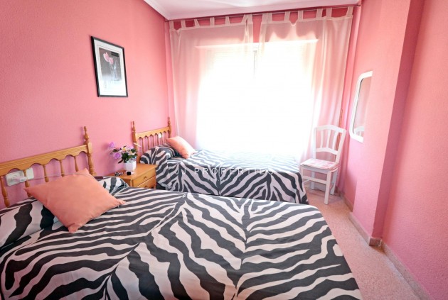 Resale - Apartment / flat -
Torrevieja - Acequion