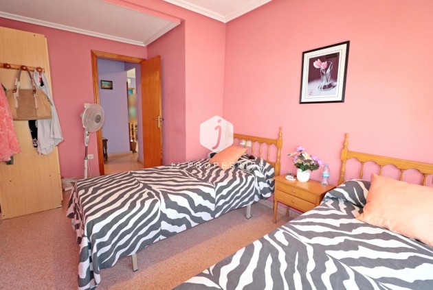 Resale - Apartment / flat -
Torrevieja - Acequion