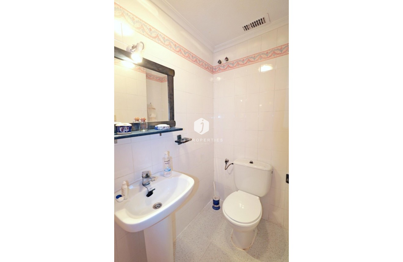 Resale - Apartment / flat -
Torrevieja - Acequion