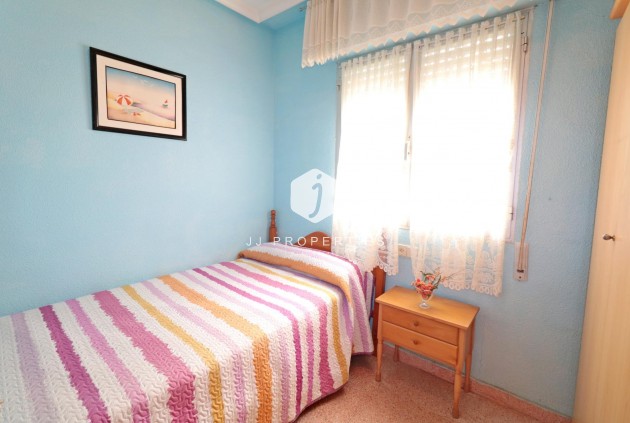 Resale - Apartment / flat -
Torrevieja - Acequion
