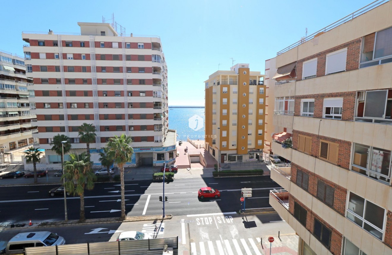 Resale - Apartment / flat -
Torrevieja - Acequion