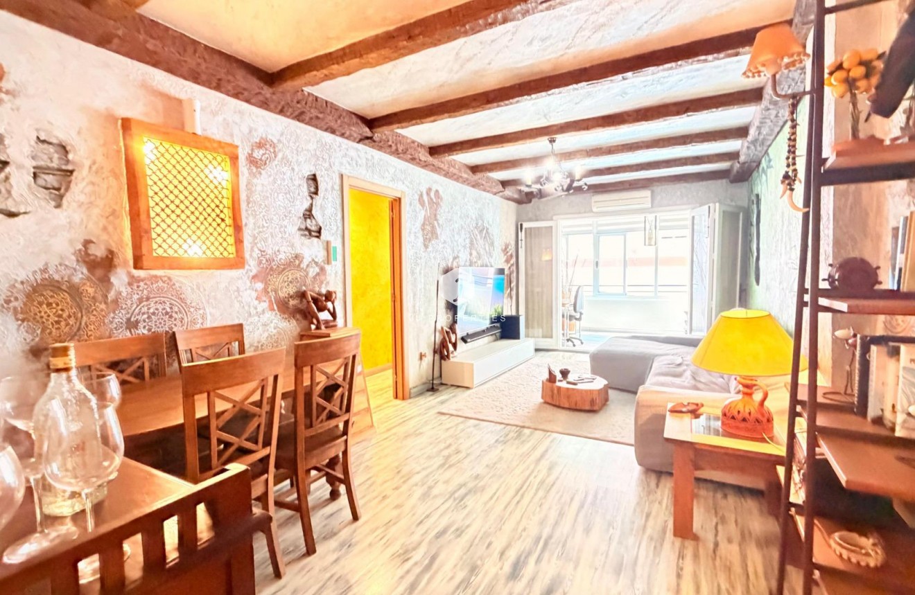 Segunda mano - Apartamento / piso -
Torrevieja - Acequion