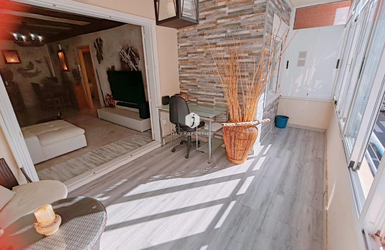 Segunda mano - Apartamento / piso -
Torrevieja - Acequion