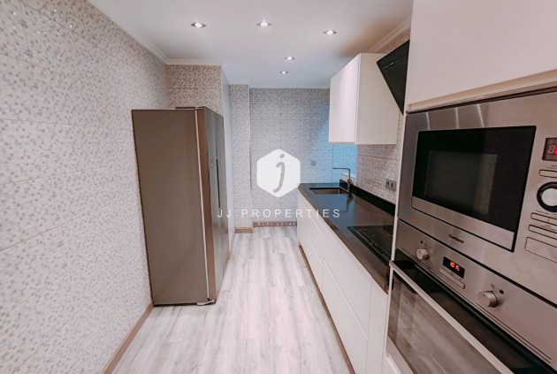 Segunda mano - Apartamento / piso -
Torrevieja - Acequion