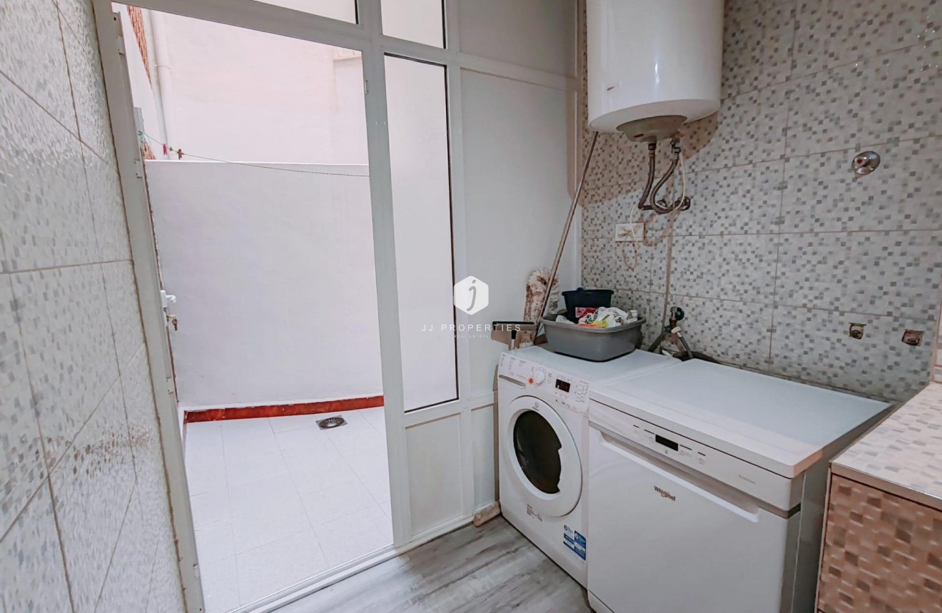 Segunda mano - Apartamento / piso -
Torrevieja - Acequion