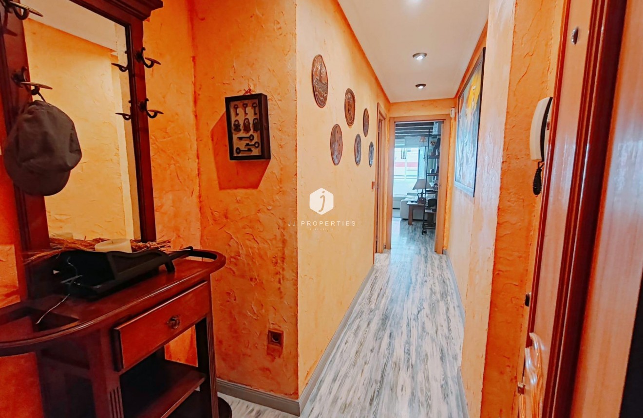 Segunda mano - Apartamento / piso -
Torrevieja - Acequion