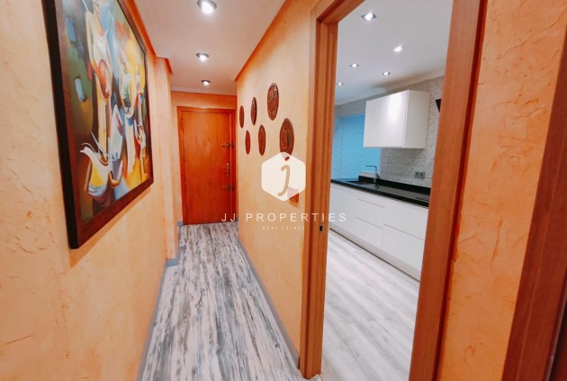 Segunda mano - Apartamento / piso -
Torrevieja - Acequion