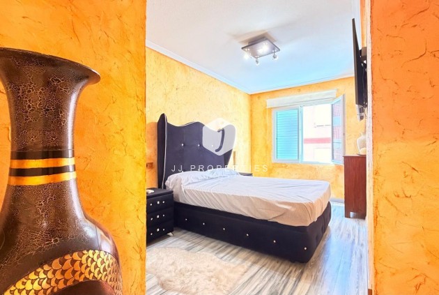 Segunda mano - Apartamento / piso -
Torrevieja - Acequion