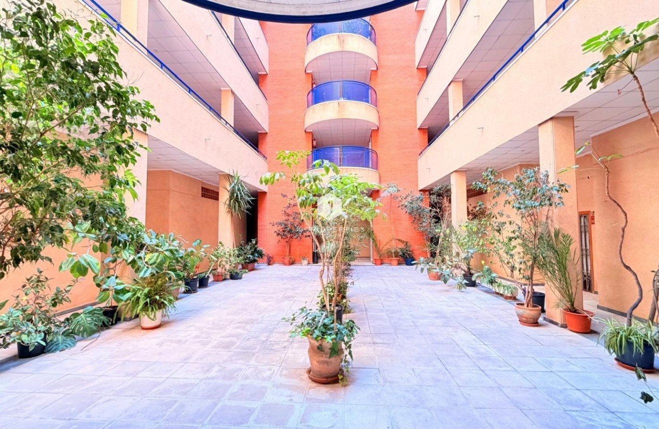 Segunda mano - Apartamento / piso -
Torrevieja - Acequion