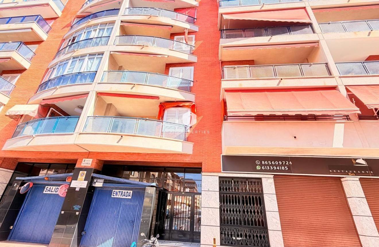 Segunda mano - Apartamento / piso -
Torrevieja - Acequion