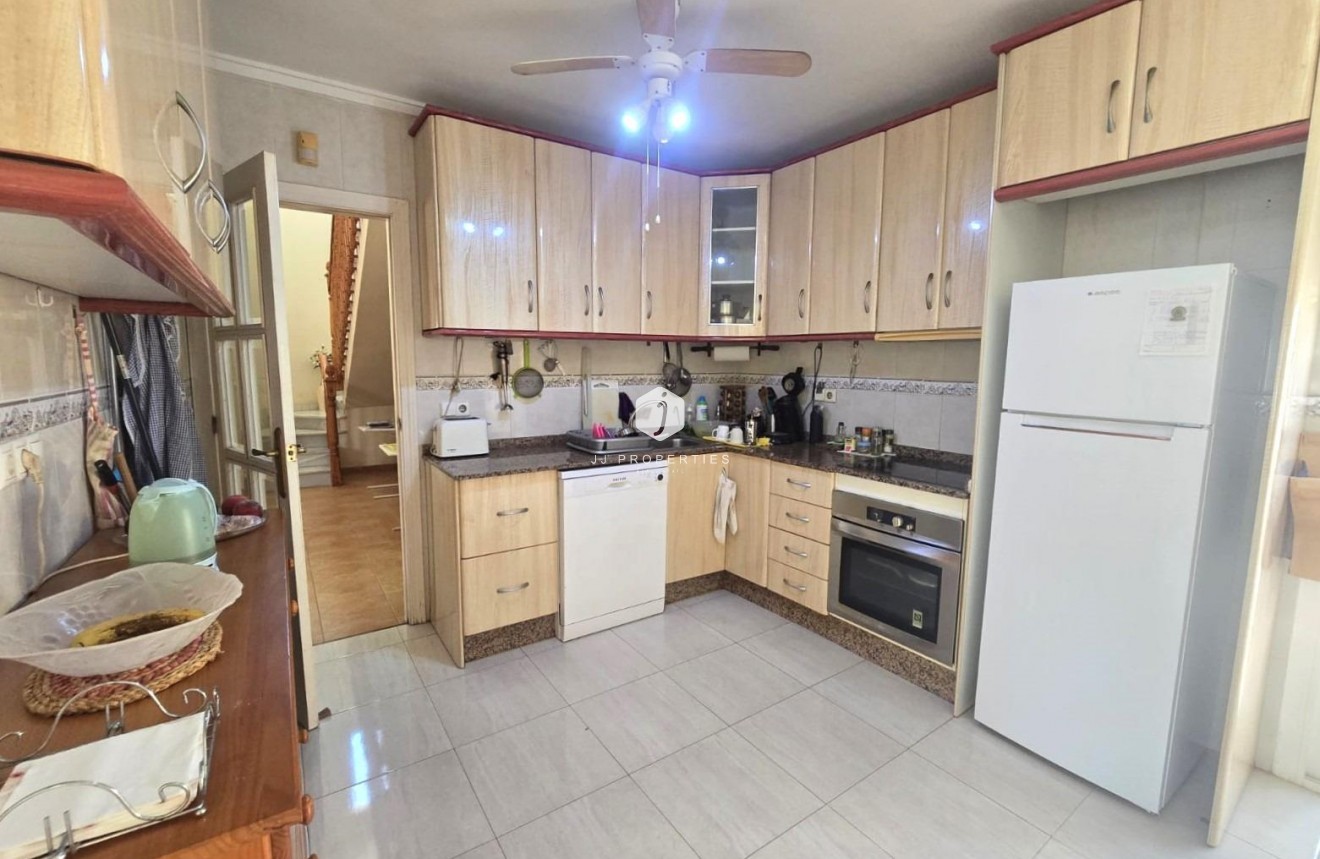 Z drugiej ręki - Villa -
Torrevieja - Los Balcones - Los Altos del Edén