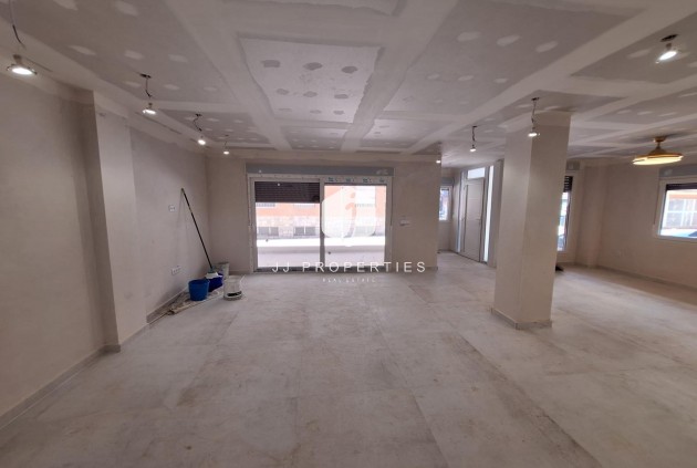 Tweedehands - Appartement / flat -
Torrevieja - Acequion