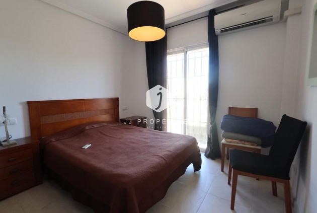 Aus zweiter Hand - Wohnung -
Torrevieja - Costa Blanca