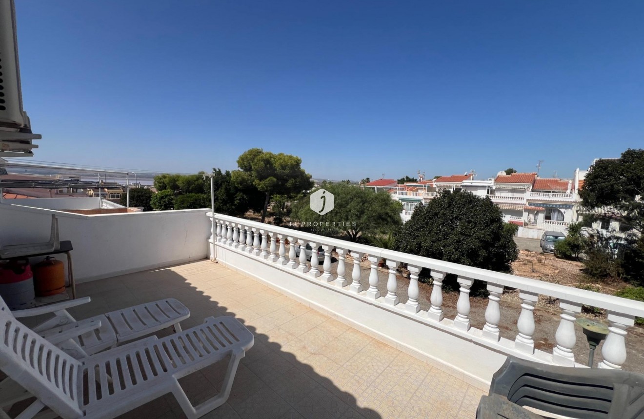 Aus zweiter Hand - Chalet -
Torrevieja - San luis