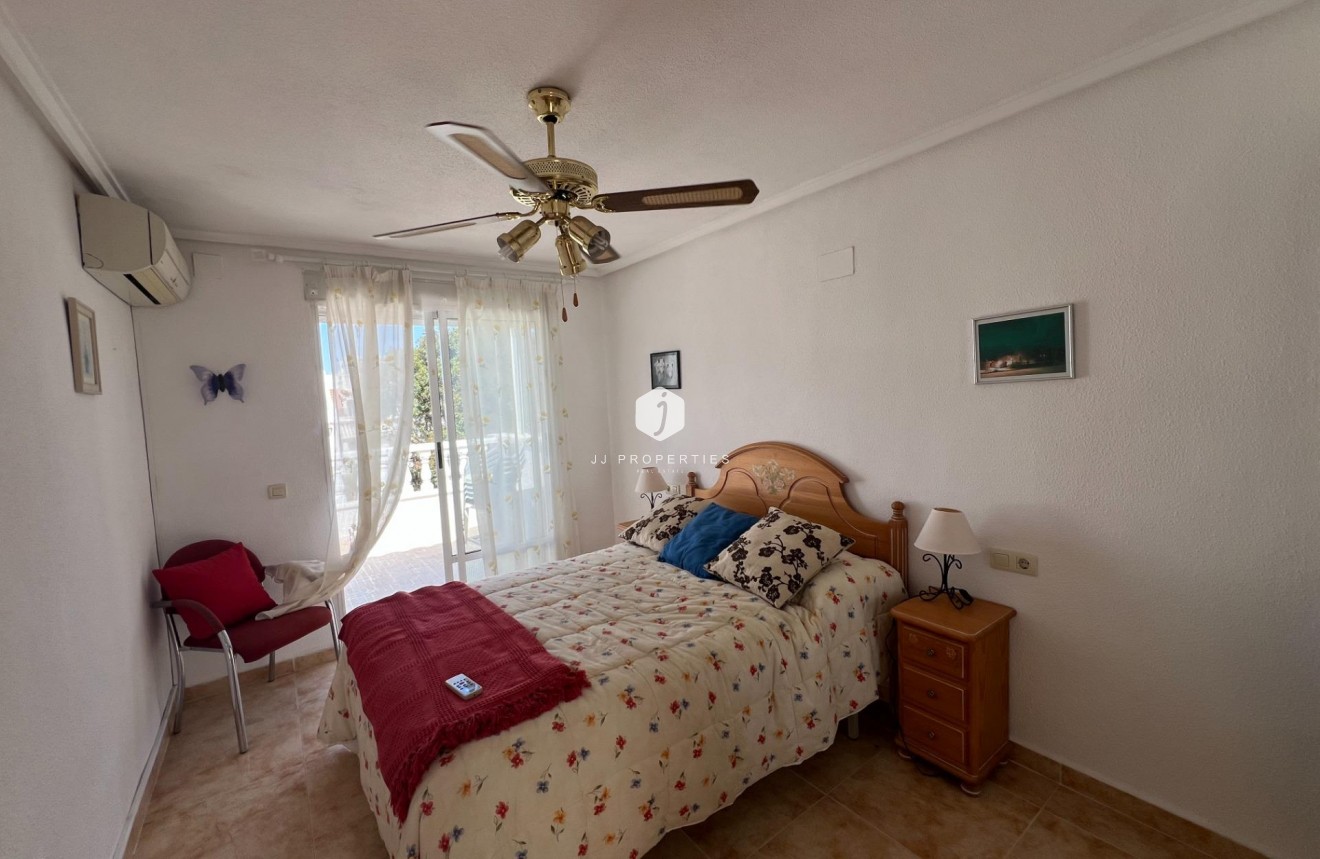 Aus zweiter Hand - Chalet -
Torrevieja - San luis
