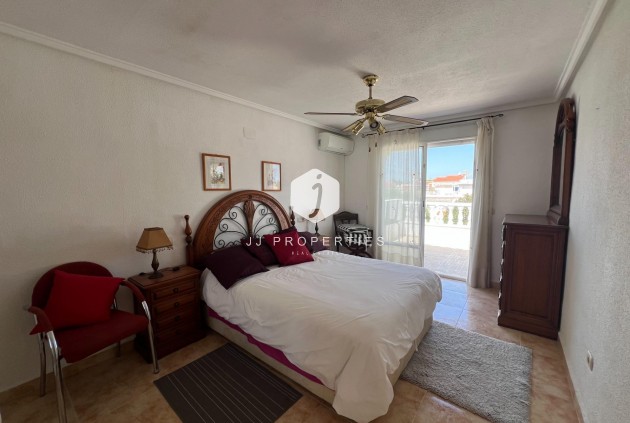 Aus zweiter Hand - Chalet -
Torrevieja - San luis
