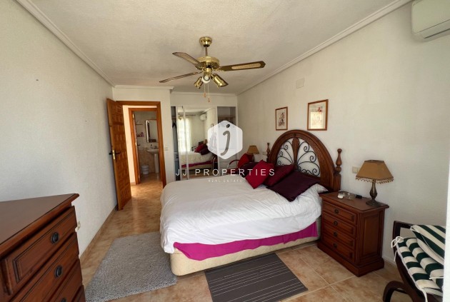 Aus zweiter Hand - Chalet -
Torrevieja - San luis