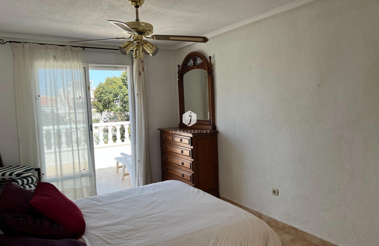 Aus zweiter Hand - Chalet -
Torrevieja - San luis
