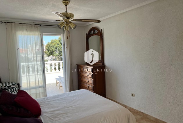 Aus zweiter Hand - Chalet -
Torrevieja - San luis