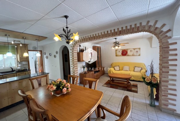 Aus zweiter Hand - Chalet -
Torrevieja - San luis