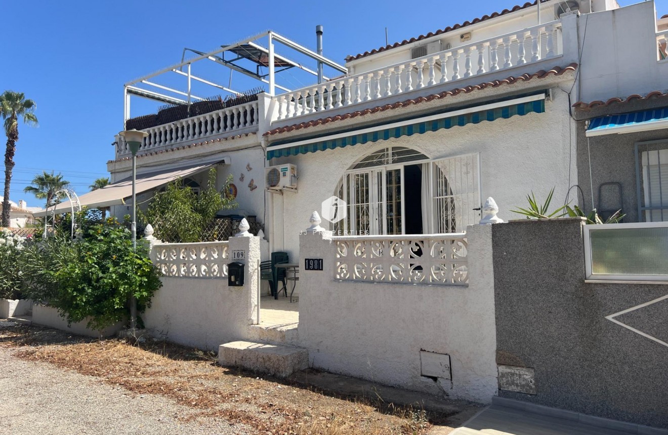 Aus zweiter Hand - Chalet -
Torrevieja - San luis