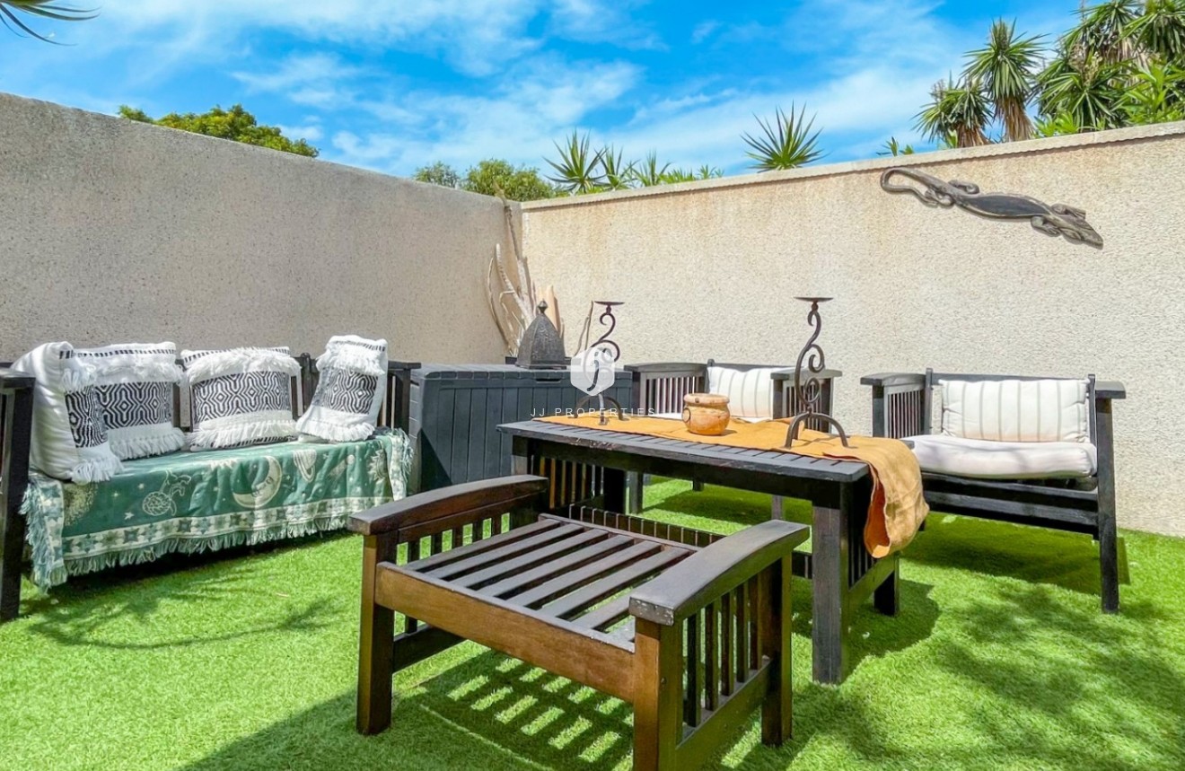 Aus zweiter Hand - Chalet -
Torrevieja - Costa Blanca