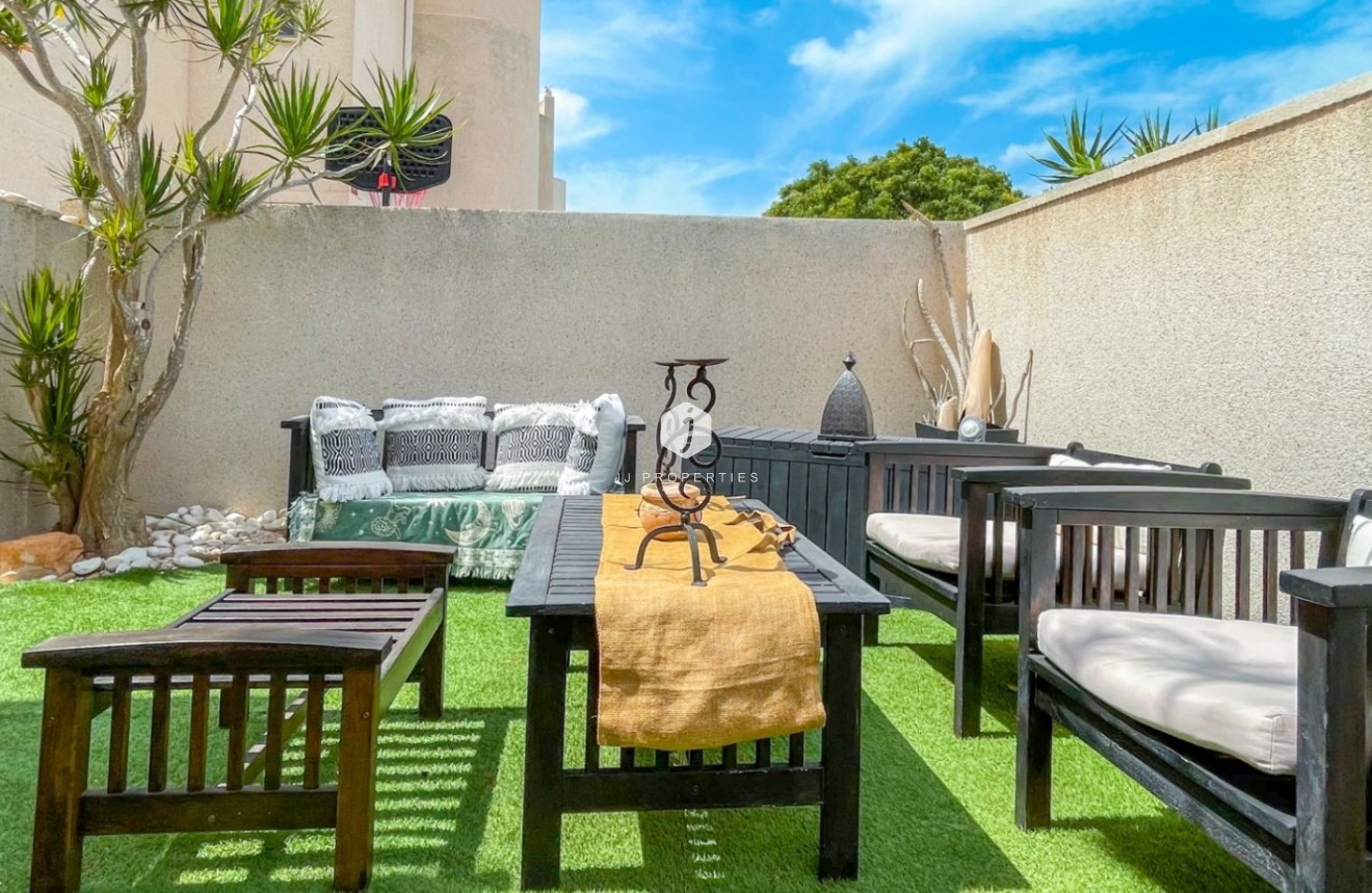 Aus zweiter Hand - Chalet -
Torrevieja - Costa Blanca
