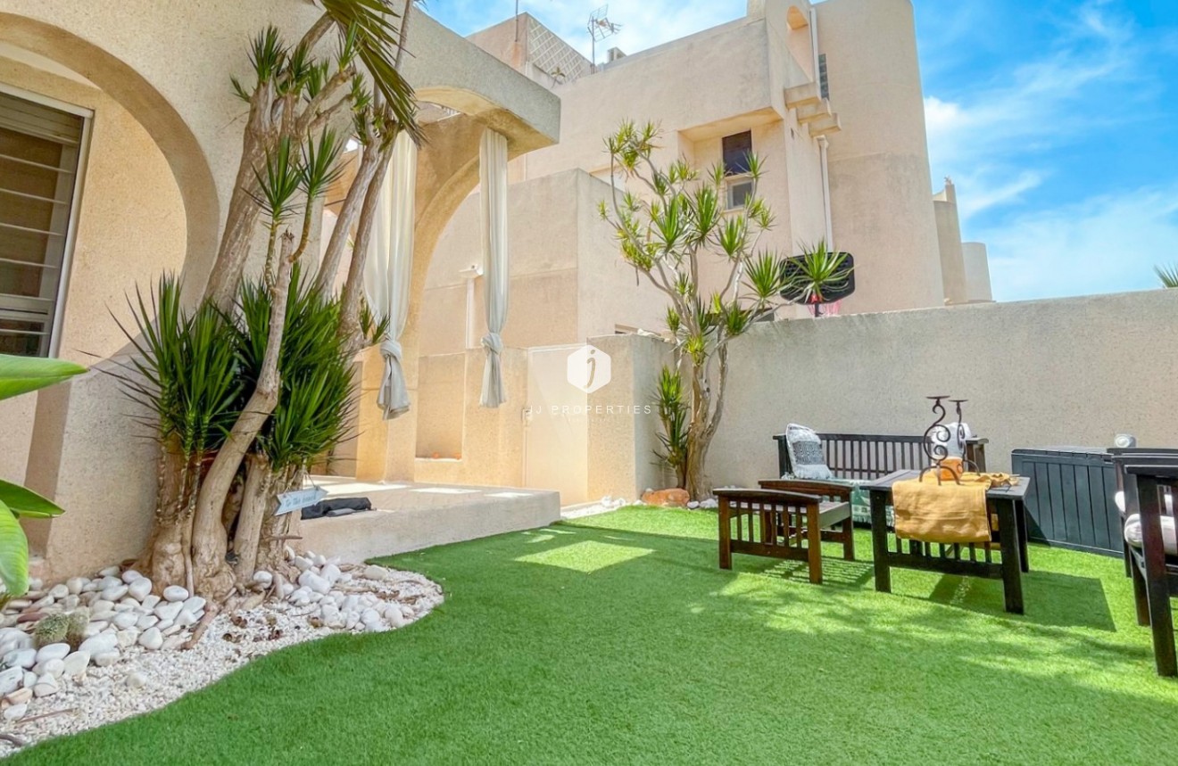 Aus zweiter Hand - Chalet -
Torrevieja - Costa Blanca