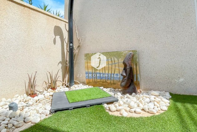 Aus zweiter Hand - Chalet -
Torrevieja - Costa Blanca