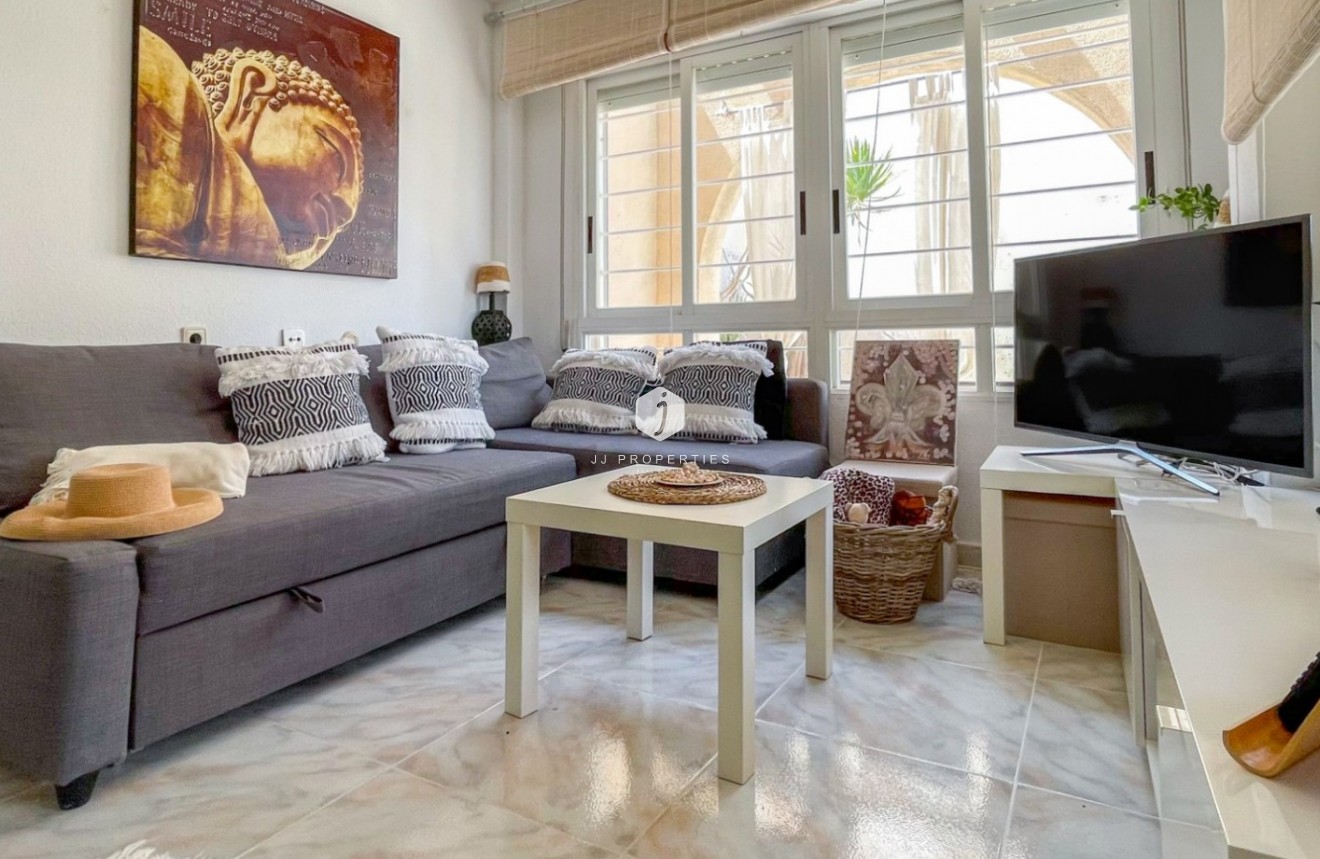 Aus zweiter Hand - Chalet -
Torrevieja - Costa Blanca