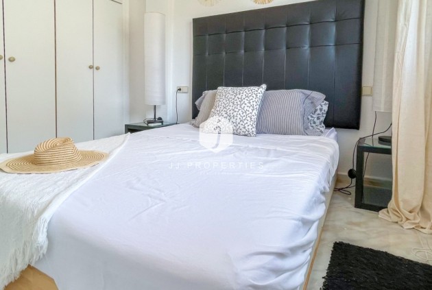 Aus zweiter Hand - Chalet -
Torrevieja - Costa Blanca