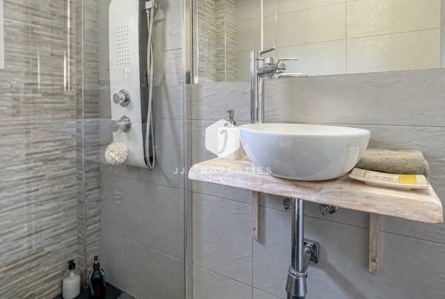 Aus zweiter Hand - Chalet -
Torrevieja - Costa Blanca