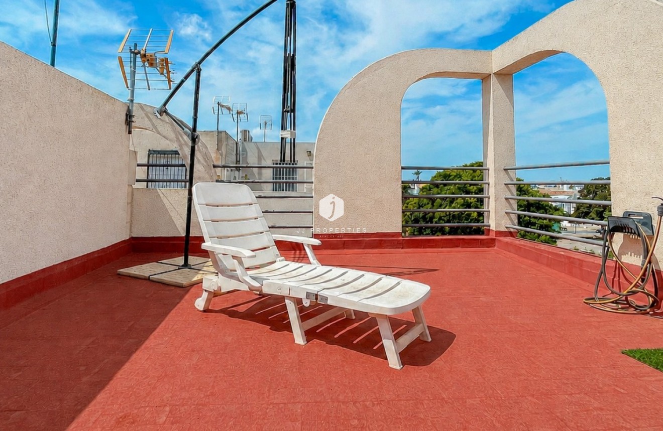 Aus zweiter Hand - Chalet -
Torrevieja - Costa Blanca
