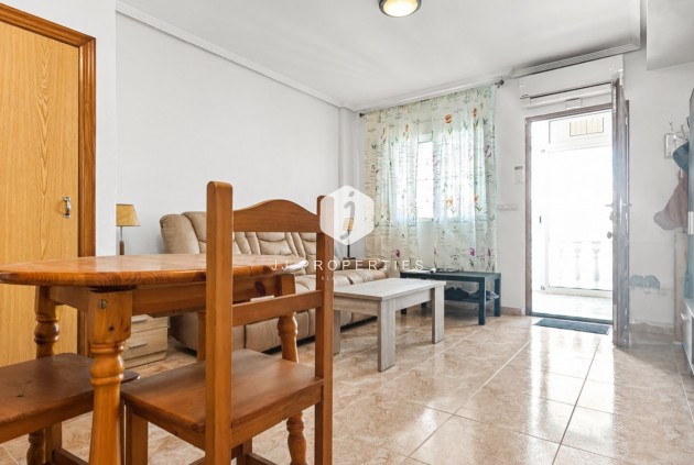 D'occasion - Chalet -
Torrevieja - Costa Blanca