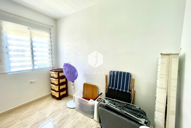 D'occasion - Appartement -
La Siesta - Costa Blanca