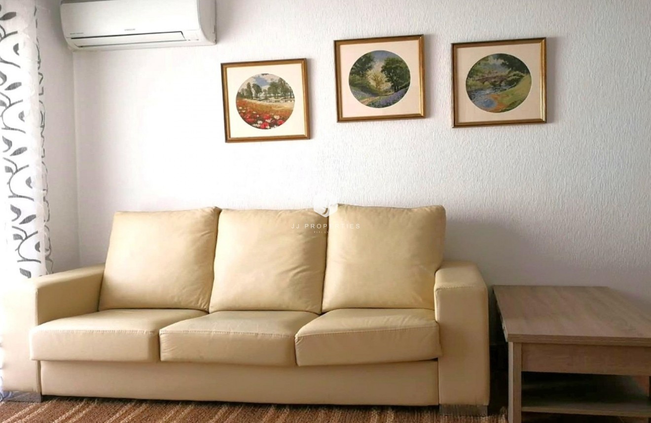 Aus zweiter Hand - Wohnung -
Torrevieja - PARQUE DE LAS NACIONES