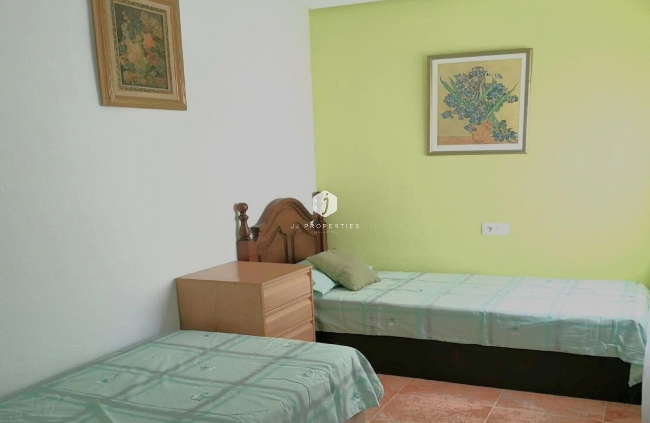 Aus zweiter Hand - Wohnung -
Torrevieja - PARQUE DE LAS NACIONES
